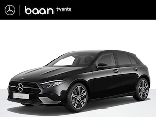 Mercedes-Benz A 250 e Star Edition Luxury Line | Nightpakket | Panoramadak | Stoelverwarming | Achteruitrijcamera Nightpakket | Panoramadak | Dode Hoek Ass. | Stoelverwarming | Achteruitrijcamera