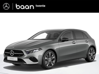 Mercedes-Benz A 250 e Star Edition Luxury Line | Nightpakket | Panoramadak | Stoelverwarming | Achteruitrijcamera Nightpakket | Panoramadak | Dode Hoek Ass. | Stoelverwarming | Achteruitrijcamera