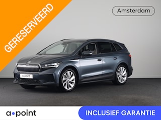 Skoda Enyaq iV 60 First Edition 180 pk | SOH 93,45% | Navigatie | Warmtepomp | Trekhaak (wegklapbaar) | Parkeersensoren | Achteruitrijcamera |