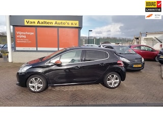 Peugeot 208 1.2 PureTech Roland Garros