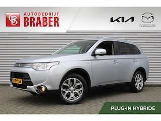 Mitsubishi Outlander 2.0 PHEV Business Edition X-Line | Navi | Clima | Camera | Trekhaak | Keyless | 18" LM |
