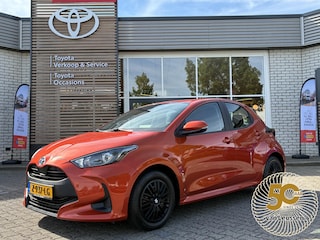 Toyota Yaris 1.5 Hybrid ACTIVE NAVI 4S-BANDEN APPLE/ANDROID CAMERA CLIMA AD-CRUISE BLUETOOTH
