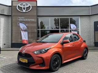Toyota Yaris 1.5 Hybrid ACTIVE NAVI 4S-BANDEN APPLE/ANDROID CAMERA CLIMA AD-CRUISE BLUETOOTH