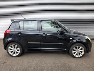 Suzuki Swift 1.3 Shogun