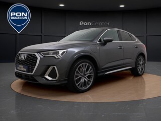 Audi Q3 45 TFSIe S-line | 360 Camera | Elek. Stoelen | Elek. Achterklep | Sportstoelen | Parkeerhulp | 20'' |