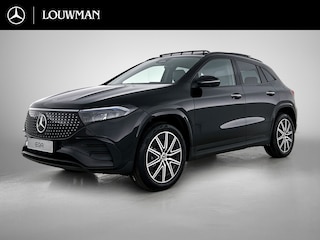 Mercedes-Benz EQA 250+ Business Solution AMG 71 kWh | Premium pakket | Nightpakket | Parkeerpakket | Panoramaschuifdak | 360° camera | Burmester Surround Sound | 19 inch tienspaaks lichtmetalen AMG-velgen | Warmtewerend, donkergetint glas |