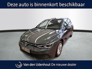 Volkswagen Golf 1.5 TSI 130pk Life Business / Camera / LED Plus / Stoelverwarming
