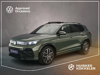 Volkswagen Tiguan R-Line Edition 1.5 TSI eHybrid 272pk DSG Automaat Trekhaak, Black Style, Adaptive cruise control, Panoramadak, LED matrix koplampen, 360 camera