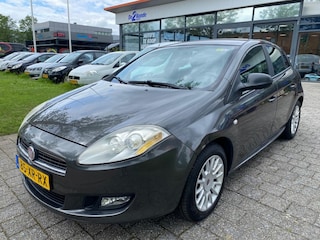 Fiat Bravo 1.4 Edizione Prima AIRCO NW APK BJ 2007 !!!