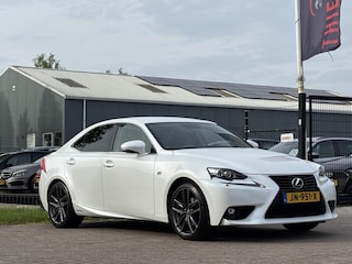 Lexus IS 300h F Sport Line cruise leder camera keyless
