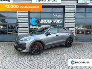 Volkswagen T-Roc R-Line First Edition | 'App-Connect' draadloze smartphone integratie | 30,5 cm display met 2D en 3D weergave | Automatische afstandsregeling (Adaptive Cruise Control)