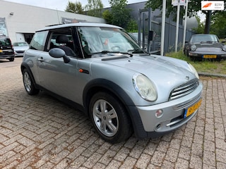 Mini Mini 3-Deurs 1.6 Pepper , panoramadak, airco, elec pakket, rijd goed histrie aanwezig 247.000 km