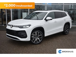 Volkswagen Tayron R-Line Edition | Trekhaak | 'App-Connect' draadloze smartphone integratie | Automatische afstandsregeling (Adaptive Cruise Control) | Buitenspiegels elektrisch instel-, verwarm- en inklapbaar