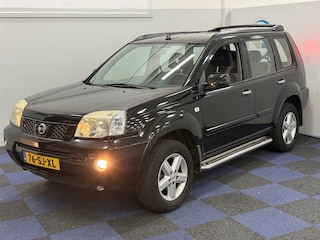 Nissan X-Trail 2.5 Sport / 4WD / AIRCO / MULTIEMEDIA-NAVI / RIJDT SCHAKELT GOED