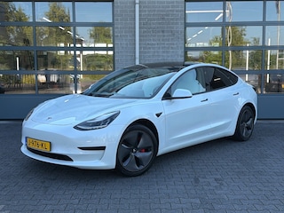 Tesla Model 3 Standard RWD Plus 60 kWh