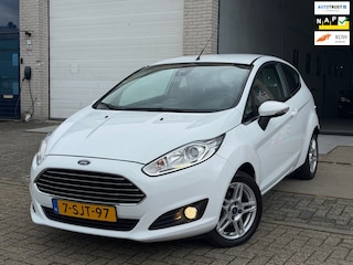 Ford Fiesta 1.0 EcoBoost Titanium/nap/ 1e EIG/ dealeronderhouden/ 1jaar apk/ zeer nette auto.