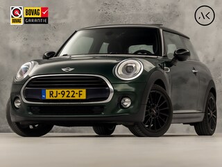 Mini Cooper 1.5 Sport Automaat (PANORAMADAK, JCW PACK, NAVIGATIE, CLIMATE, ZWART HEMEL, SPORTSTOELEN, PARKEERSENSOREN, CRUISE, NIEUWE APK, NIEUWSTAAT)