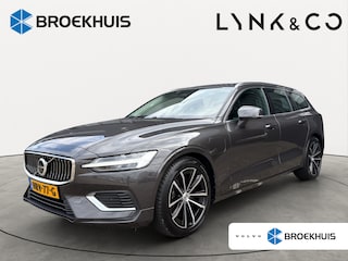 Volvo V60 2.0 T6 Plug-in hybrid AWD Plus Bright Trekhaak elektrisch wegklapbaar | All-Season banden | Apple Carplay/Android Auto|telefoonintegratie premium | Buitenspiegels elektrisch verstel- en verwarmbaar