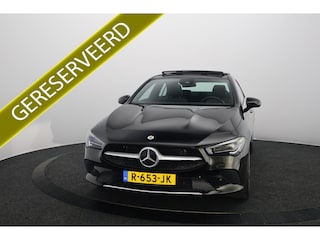 Mercedes-Benz CLA 250 e Business Solution Luxury Limited | Panoramadak | Sfeerverlichting | Leer | Led