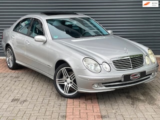 Mercedes-Benz E-klasse 320 Avantgarde Schuifdak | Navi | Leder | Youngtimer | Xenon | Aut