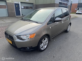 Mitsubishi Colt 1.5 Intense/trekhaak/lage KM stand