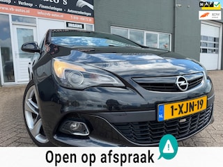 Opel Astra GTC 1.6 Turbo Sport met leer en parkeersensoren en navigatie en bluetooth en cruise controle en airco
