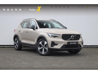 Volvo XC40 211PK Automaat B4 Plus Dark / Trekhaak / Navigatie / Adaptive Cruise / Harman Kardon / Stuur- & Stoelverwarming / Elektrische achterklep / Achteruitrijcamera / Elektrische stoelverst. met geheugen