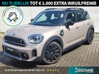 Mini Countryman 1.5 Cooper S E ALL4 | Leder  Schuif/Kantel-Dak | Dealer Onderhouden | Camera |