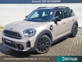 Mini Countryman 1.5 Cooper S E ALL4 | Leder  Schuif/Kantel-Dak | Dealer Onderhouden | Camera |