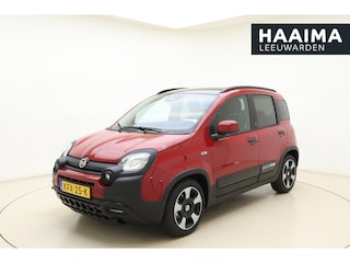Fiat Panda 1.0 Hybrid Pandina | Navigatie via Carplay | Dakrails | Airco | Parkeersensoren | Lichtmetalen velgen | Hoge instap | Extra getint glas