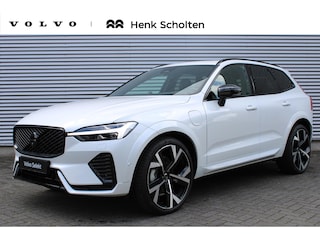Volvo XC60 2.0 T6 Plug-in hybrid AWD Ultra Black Edition | Full Options | Bowers & Wilkins | Luchtvering | Visual Park Assist incl. 360° Camera | Gelamineerde Zijruiten | Head-up Display | Geventileerde Nappa Lederen Voorstoelen | Stoelmassage | Verwarmbare Achterbank | Stuurverwarming | Stoelverwarming Voor en Achter | Panoramisch Schuif-/Kanteldak | 22-Inch Lichtmetalen Velgen | Getint Glas | Volvo Guard Alarm | Adaptieve Cruise Control | BLIS | Keyless | Elektrische Achterklep | Google |