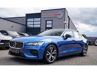 Volvo S60 2.0 T4 R-Design | Luxe R-design stoelen | Trekhaak | Memory stoelen | Camera | Carplay
