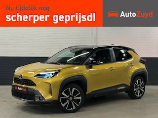 Toyota Yaris Cross 1.5 Hybrid Executive Automaat AWD / Leder / Panoramadak / Navi / PDC / Stoelverwarming / Head-Up / Camera / DAB