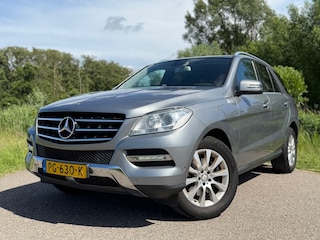 Mercedes-Benz M-klasse 350 BlueTEC / Automaat / Nieuwe EGR / 1ste eigenaar / Navi. / Camera / Uitklapbare trekhaak / Leder /