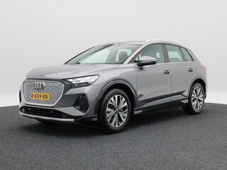 Audi Q4 45 quattro Advanced edition 77 kWh 265 Pk | Stoelverwarming | Matrix LED | Sonos Audio | 19 Inch | Warmtepomp | 53.634 Km !!