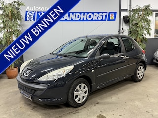 Peugeot 206 // APK tot 06-05-2027!!!! 1.1 XR