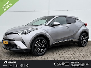 Toyota C-HR 1.2 First Edition / Trekhaak (  1300 kg ) / Cruise control adaptief /  Navigatiesysteem /