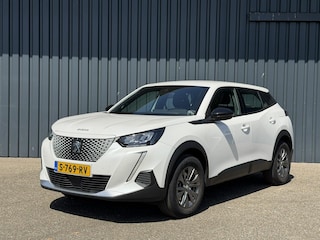 Peugeot 2008 EV Active Pack 50 kWh Apple Carplay | Android Auto | Parkeersensoren | Cruise Control | Climate Control | SOH 98,7%