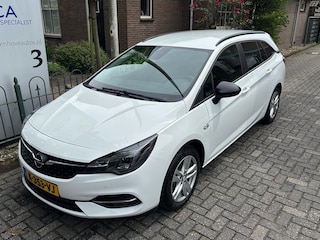 Opel Astra Sports Tourer 1.2 Business Edition