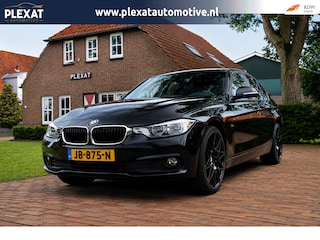BMW 316d Corporate Lease Essential | Navigatie | Facelift Model | 19 Inch | Historie | Orig. NL | Cruise Control |