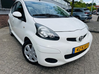 Toyota Aygo 1.0-12V Comfort 5 DEURS AIRCO CV ELECTR RAMEN