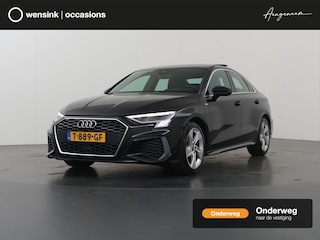 Audi A3 Limousine 30 TFSI S edition | Trekhaak | Panoramadak | Sportstoelen | Virtual Cockpit | Cruise Control Adaptief | LED | Apple Carplay/Android Auto |
