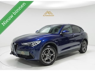 Alfa Romeo Stelvio 2.0 T 280PK Q4 AWD Super Veloce Pack|Keyless|Leder|LED|bi-xenon|Camera|Navi|