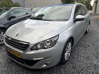 Peugeot 308 SW 1.2 PureTech Blue Lease Executive