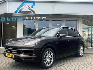 Porsche Cayenne 3.0 E-Hybrid 463PK PANO+CARPLAY+CHRONO+TREKH
