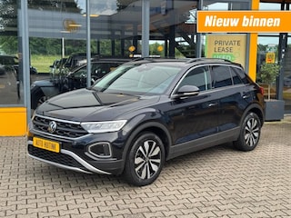 Volkswagen T-Roc 1.5 TSI 150 pk DSG  Move - Navi - camera - carplay