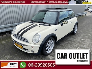 Mini Cooper 1.6 Cooper Pepper Leer/Stof, A/C, Stoelvw, Pano, LM, – Inruil Mogelijk –