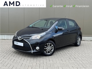 Toyota Yaris 1.3 VVT-i Aspiration 100PK | Afn trekhaak | Camera | Airco | Bluetooth