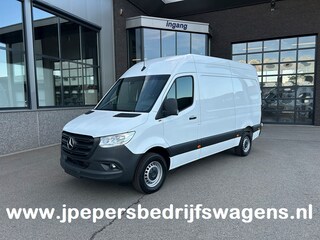 Mercedes-Benz Sprinter 317 CDI L2 H2 360 Camera / MBUX / Navigatie / Parkeersensors / Cruise control / Airco / 270 Graden achterdeuren
