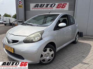 Toyota Aygo 1.0-12V + Apk tot 06-2027